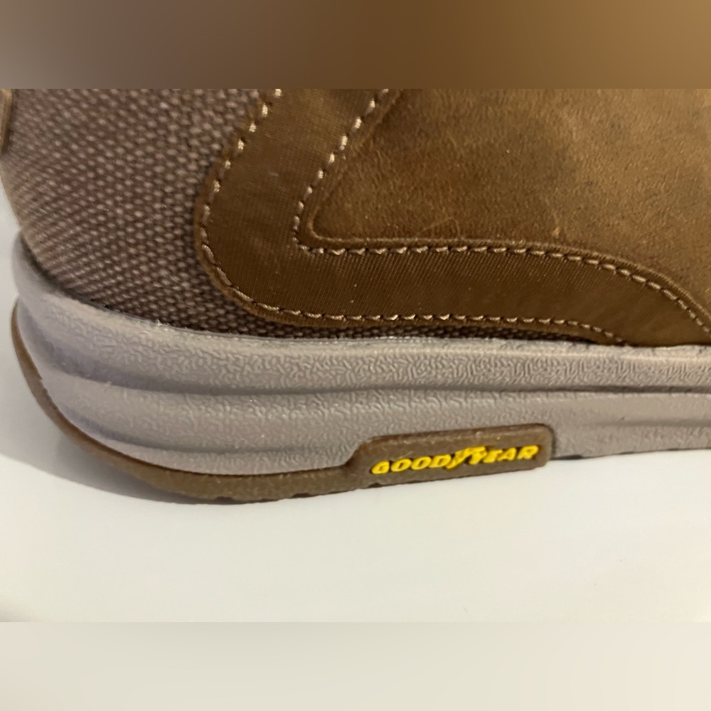 John Deere/Goodyear Shoes- Men's 9 - Picture 5 of 8